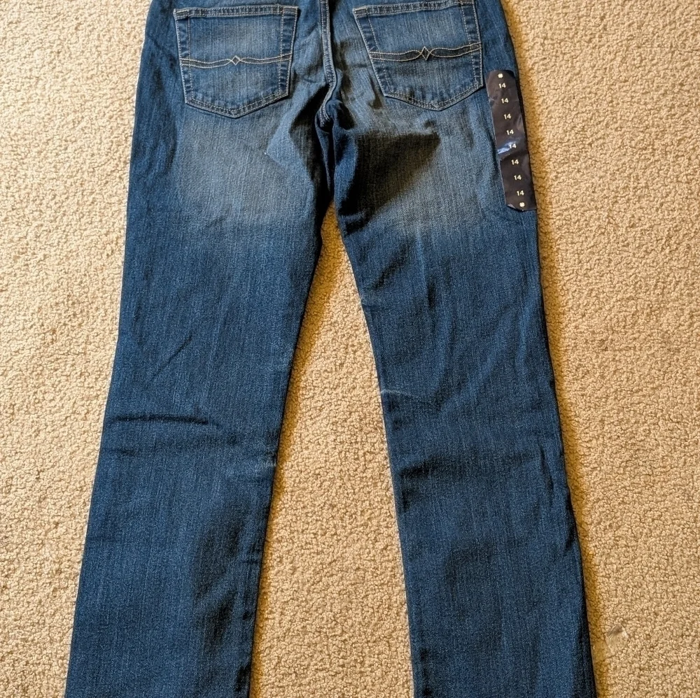 New With Tags Lucky Brand Authentic Skinny With Adjustable Waist Jeans Size 14